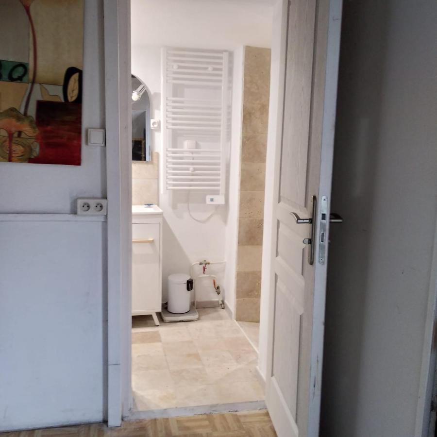 Maisonnette De Charme Climatisee La Machine Екстериор снимка